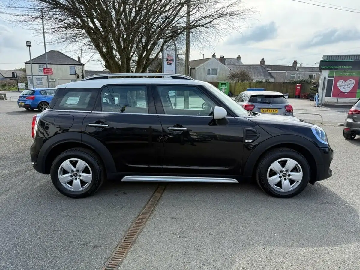 2017-mini-countryman-15-cooper-ss-big-1