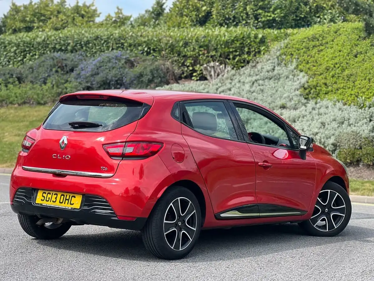 2013-renault-clio-09-dynamique-big-8
