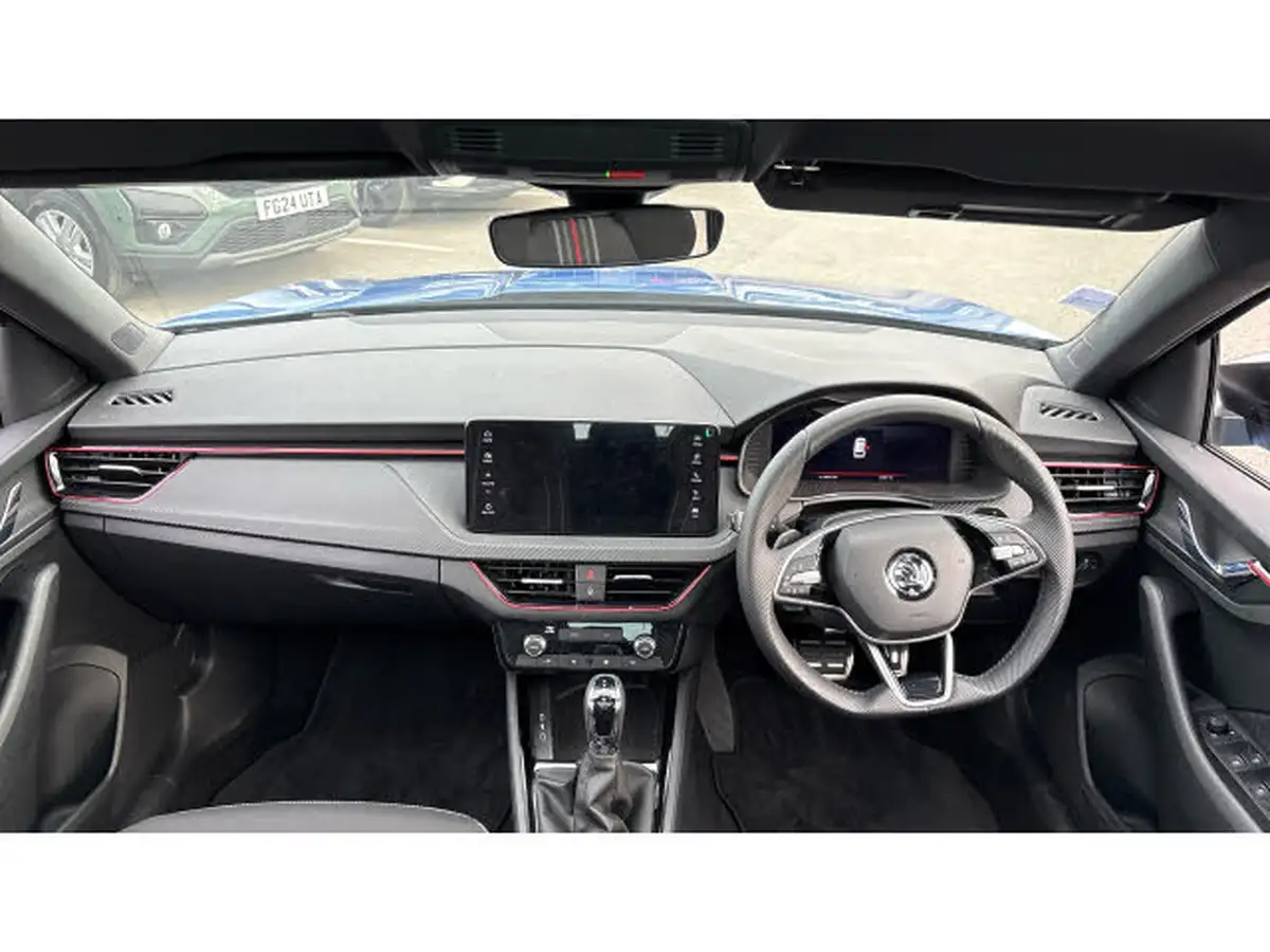 2024-skoda-kamiq-15-tsi-monte-carlo-dsg-big-8