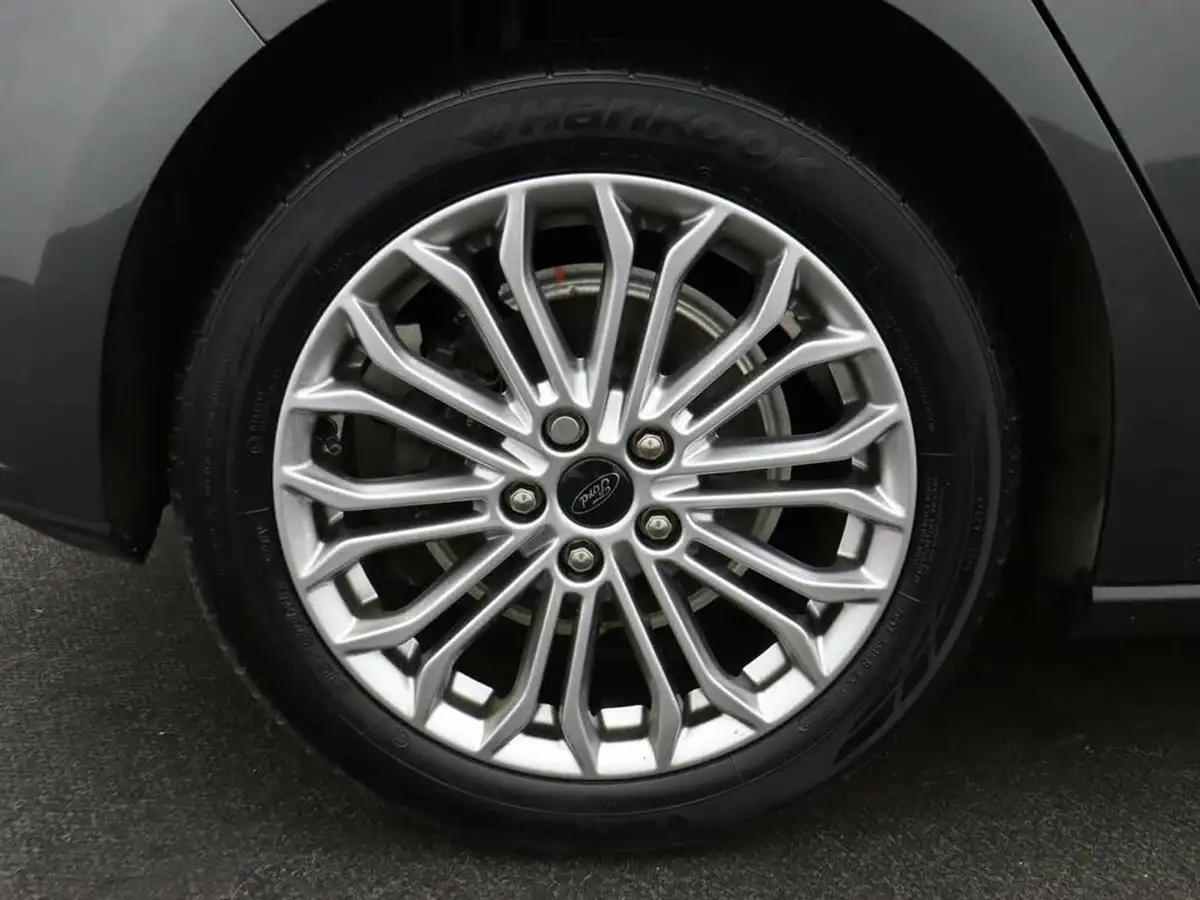 2021-ford-focus-10t-titanium-x-edition-155ps-hybrid-mhev-hatchback-big-5
