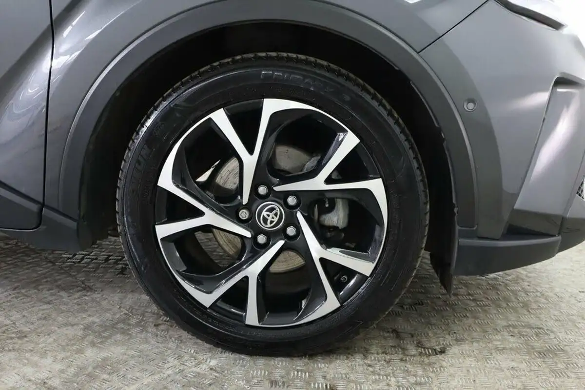 2021-toyota-c-hr-20-vvt-i-design-big-27