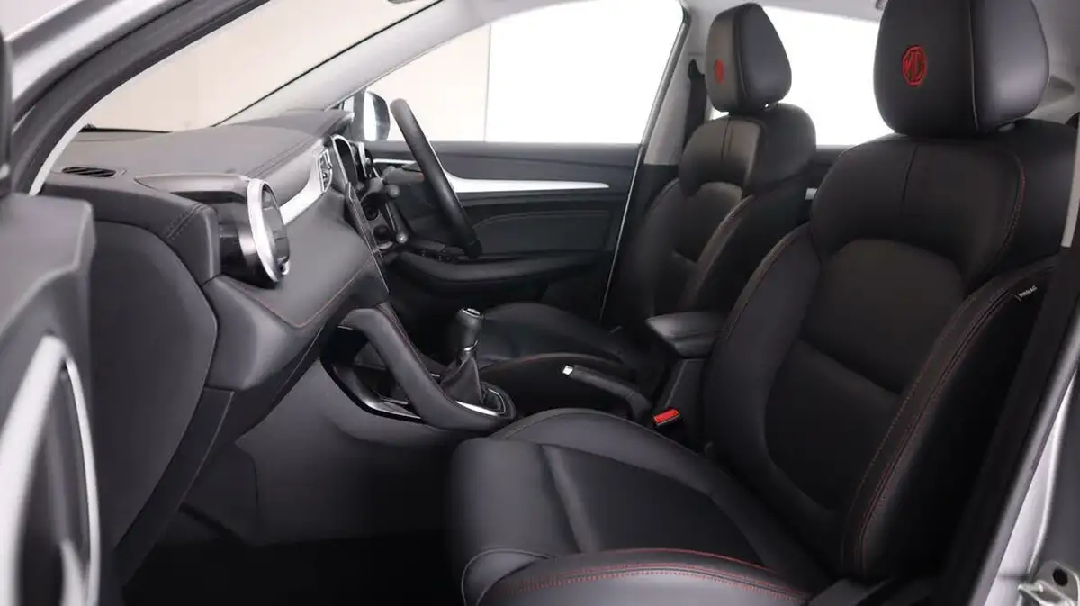 2022-mg-zs-suv-15-vti-tech-exclusive-big-14