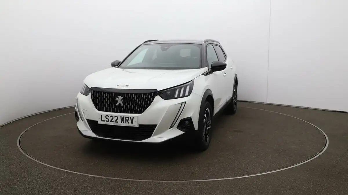 2022-peugeot-2008-suv-12-puretech-gt-big-30