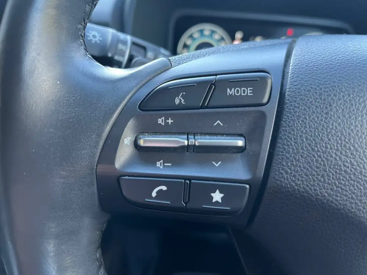 2022-hyundai-kona-16-gdi-ultimate-big-15