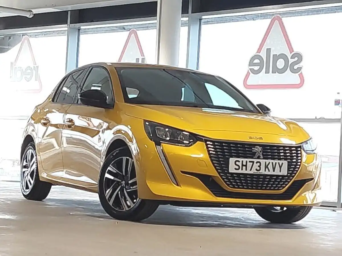 2023-peugeot-208-12-puretech-allure-premium-100ps-big-11