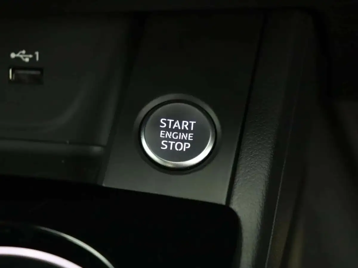 2023-audi-a4-20-40-tfsi-black-edition-big-20
