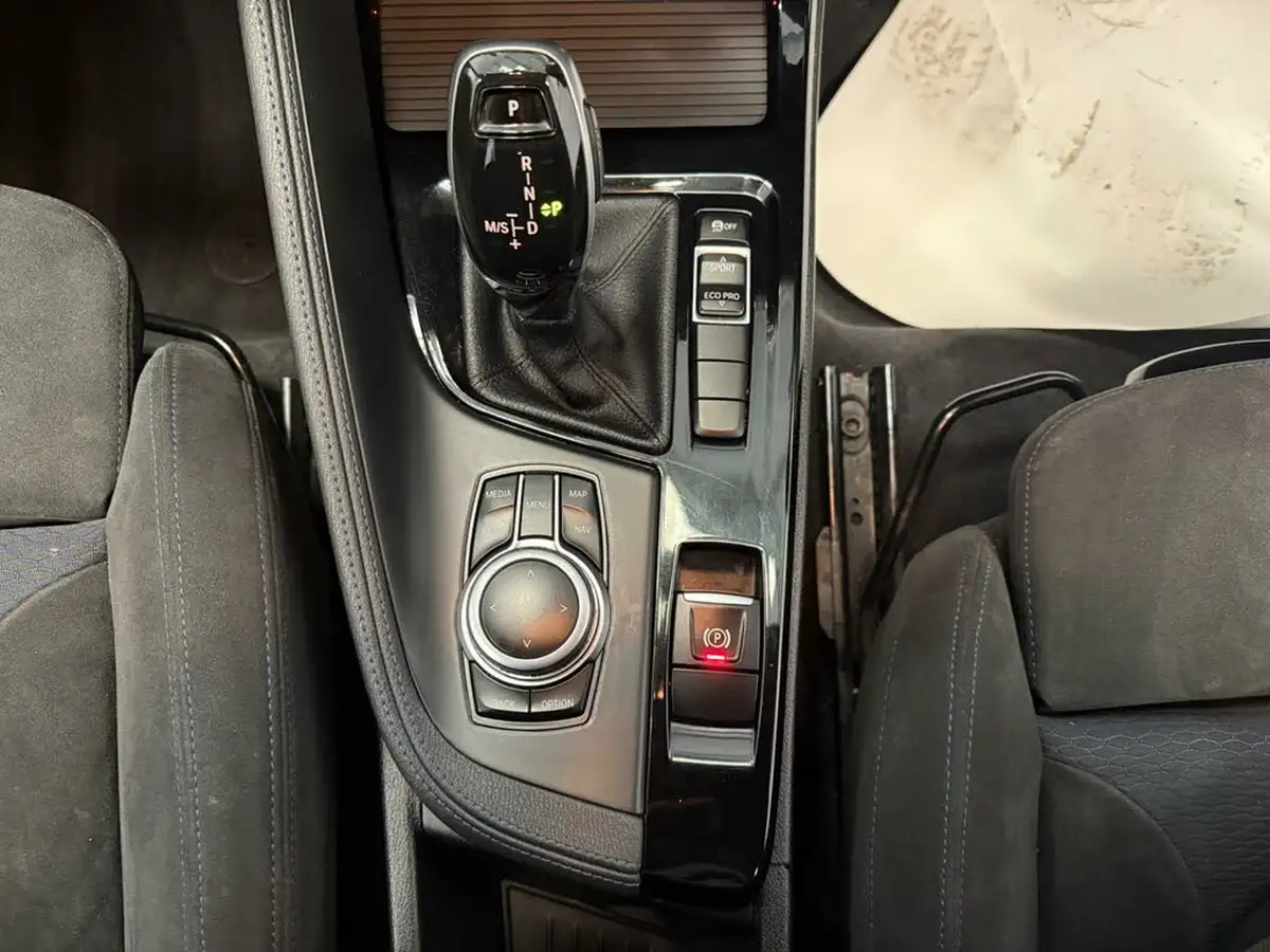 2019-bmw-x1-15-sdrive18i-m-sport-dct-big-25