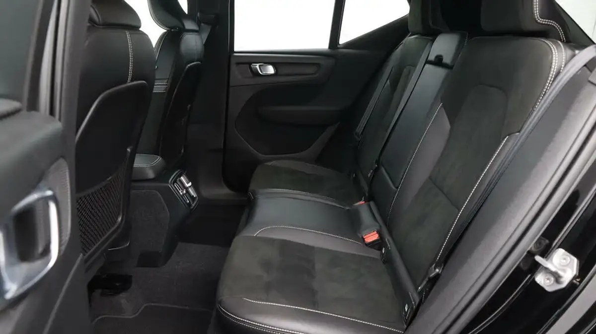 2021-volvo-xc40-15-t3-r-design-163bhp-geartronic-big-16