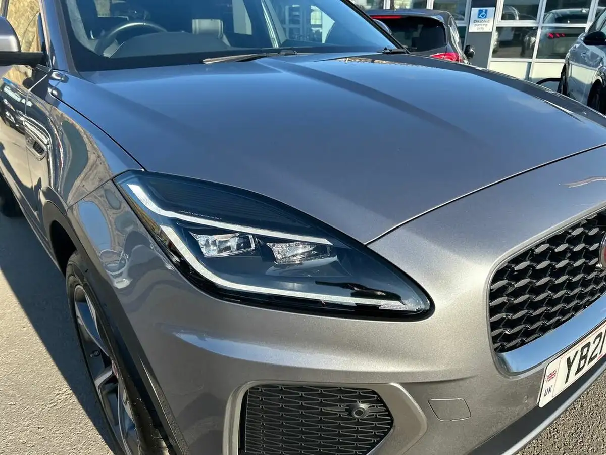 2021-jaguar-e-pace-20-d200-r-dynamic-se-big-22