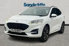 2023-ford-kuga-small-7