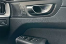 2022-volvo-xc60-20td-b4-r-design-pro-small-41