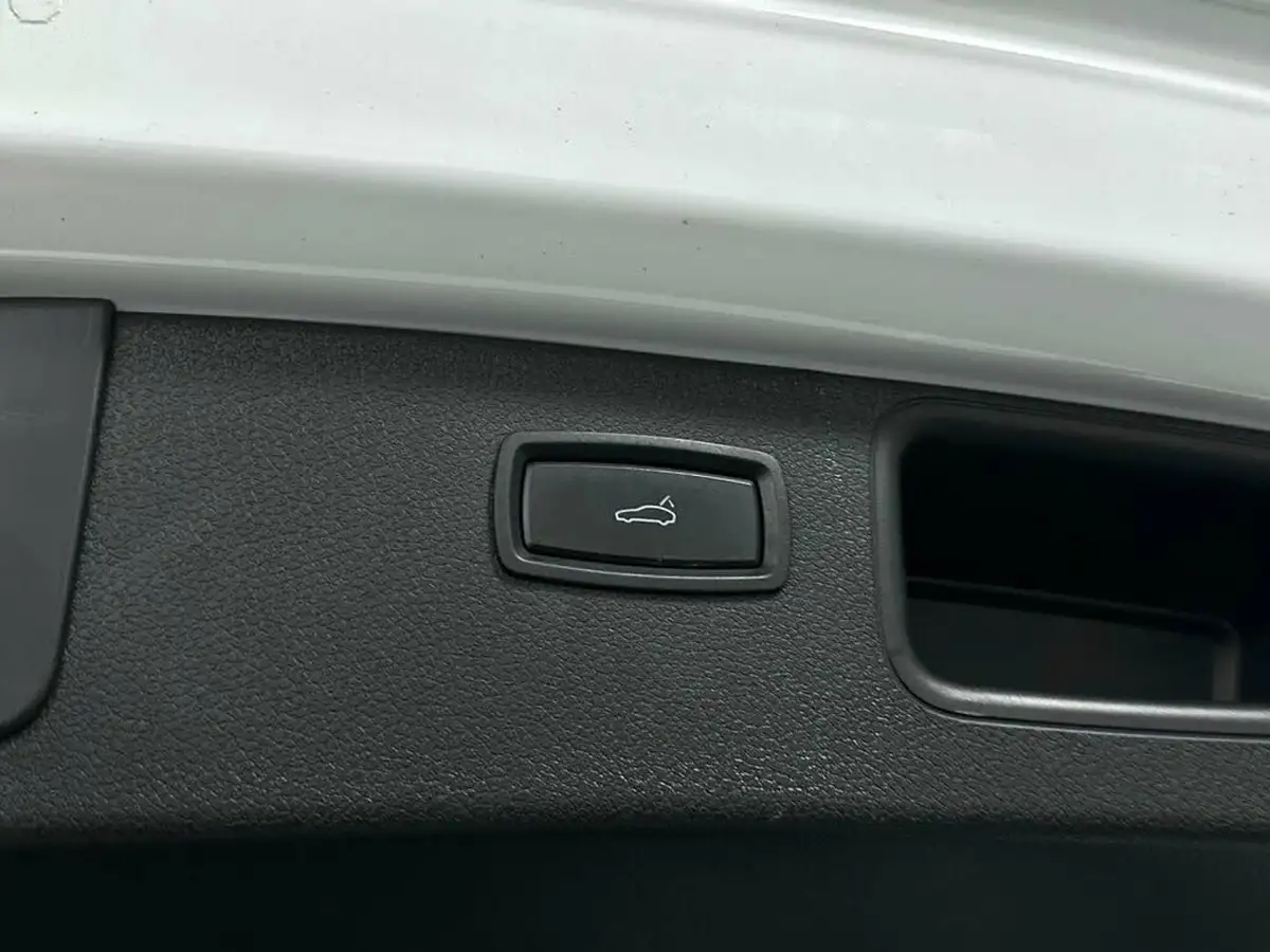 2014-porsche-macan-30td-s-big-39