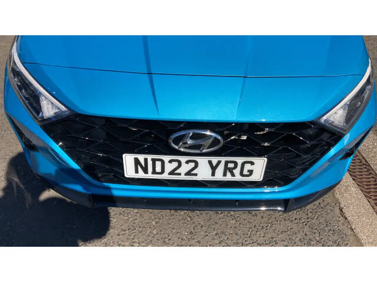 2022-hyundai-i20-10-t-gdi-premium-eclutch-imt-big-42