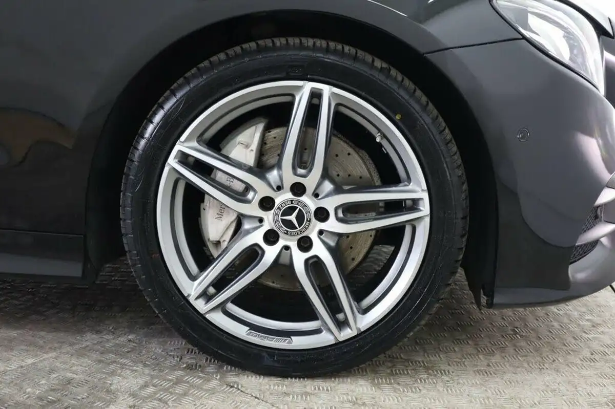 2018-mercedes-benz-e-class-20d-e220d-amg-line-premiumss-coupe-2d-big-23