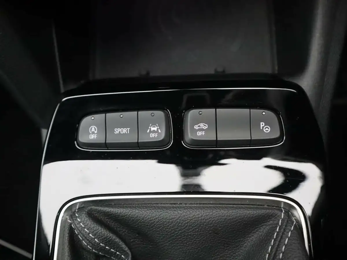 2023-vauxhall-mokka-12-ultimate-136ps-big-21