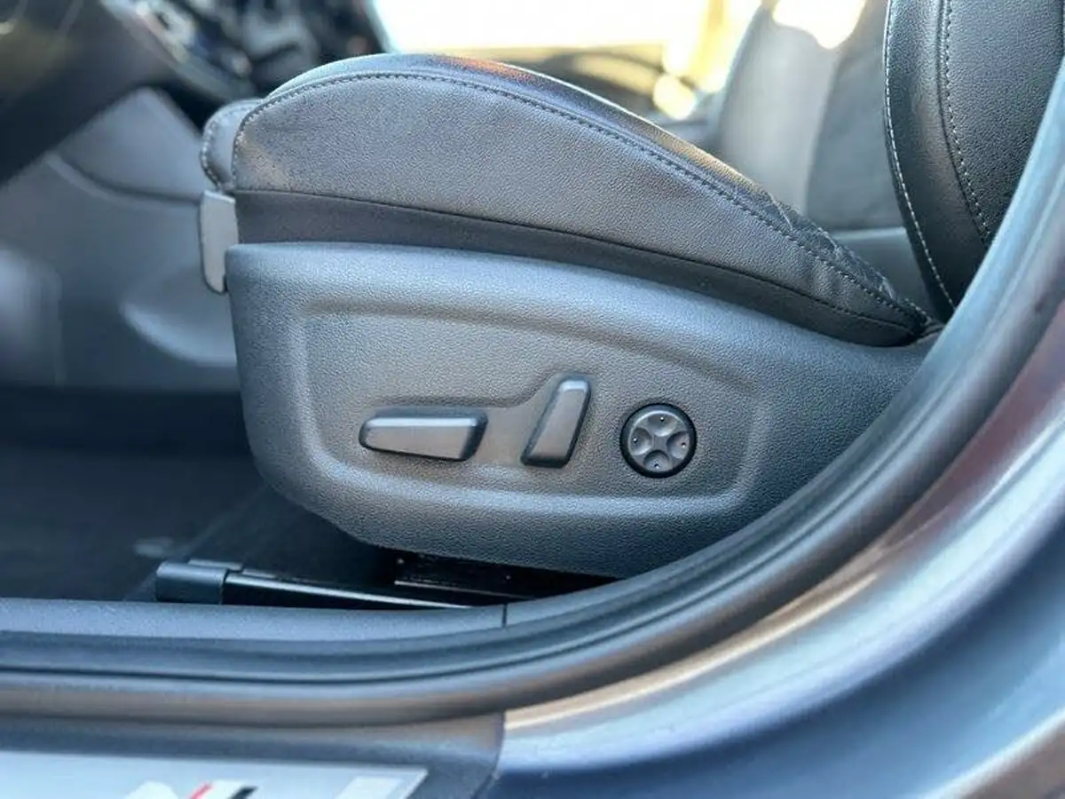 2018-hyundai-i30-n-20-t-gdi-n-performance-big-17