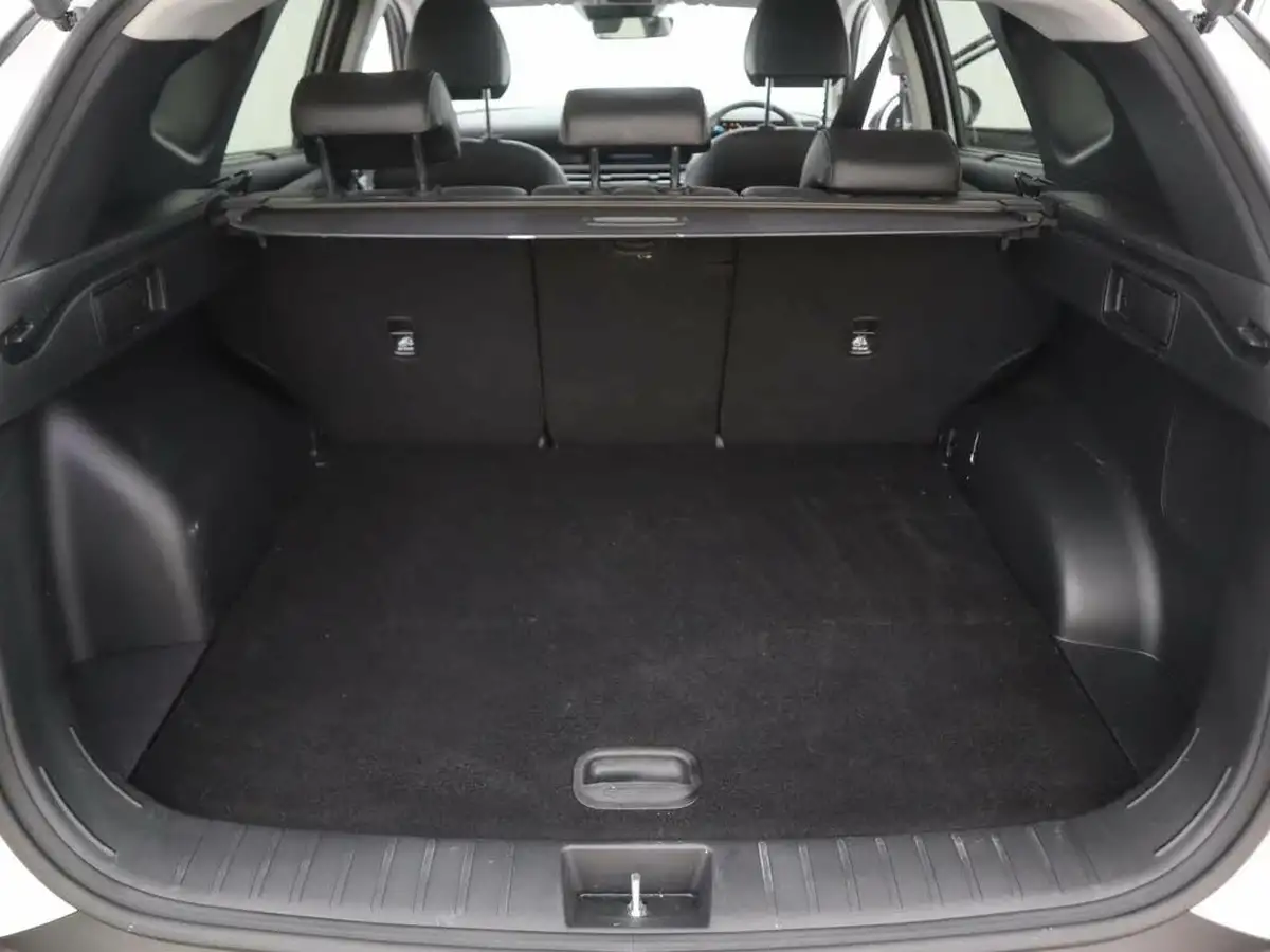 2024-hyundai-tucson-16-t-gdi-premium-160ps-two-tone-roof-big-6