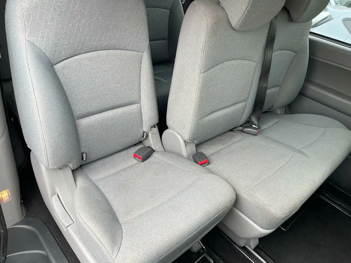 2019-hyundai-i800-25crdi-se-nav-136ps-big-17