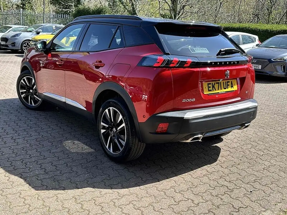 2022-peugeot-2008-suv-12-puretech-gt-premium-130bhp-big-2