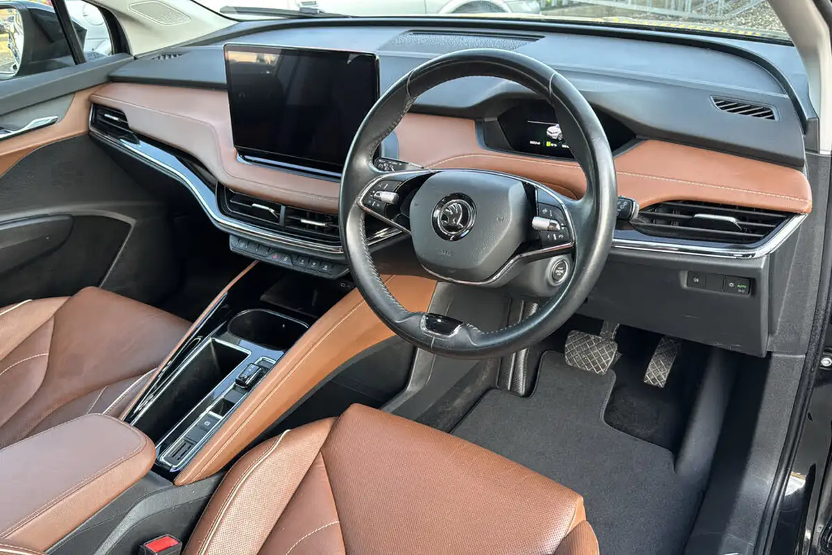 2022-skoda-enyaq-e-60-big-8