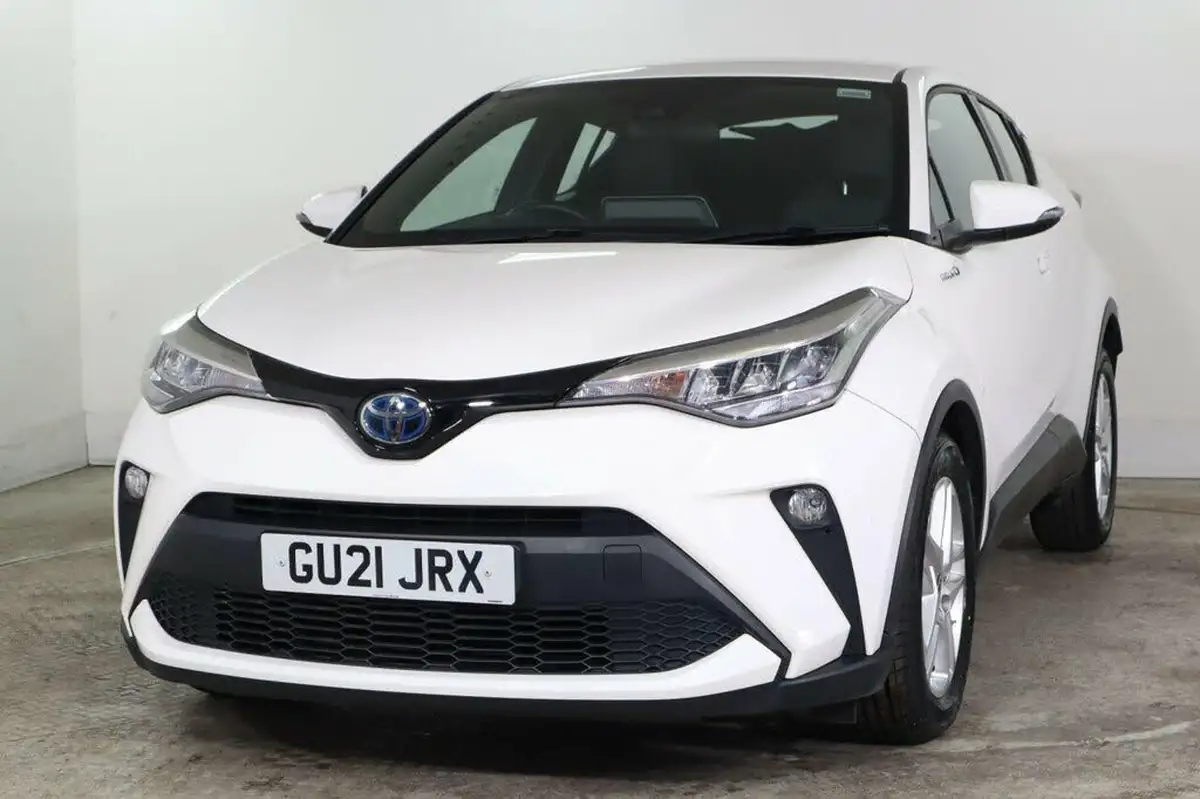 2021-toyota-c-hr-18-vvt-i-icon-big-2