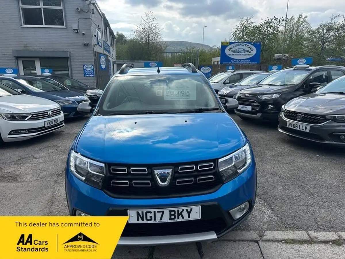 2017-dacia-sandero-stepway-09-tce-laureate-big-1