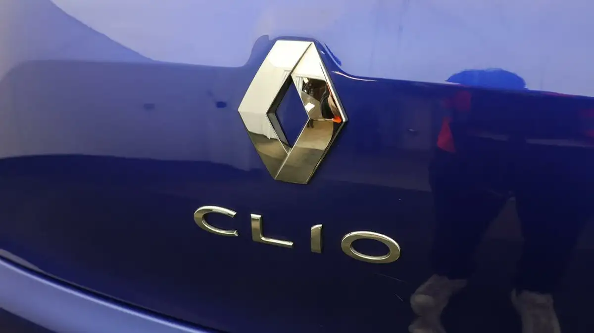 2018-renault-clio-09-tce-dynamique-s-nav-big-20