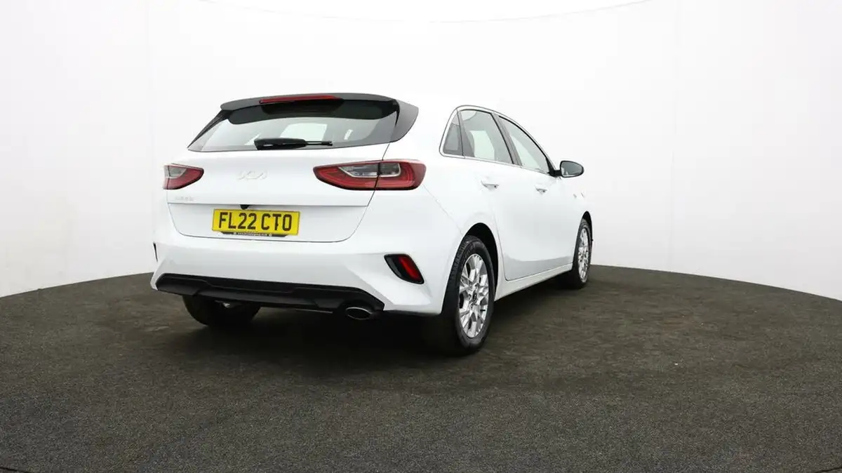 2021-kia-ceed-10-t-gdi-2-hatchback-big-75
