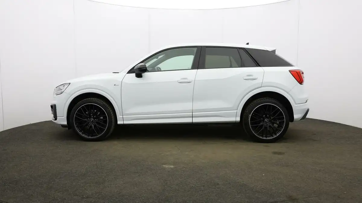 2019-audi-q2-15-35-tfsi-black-edition-cod-s-tronic-big-3