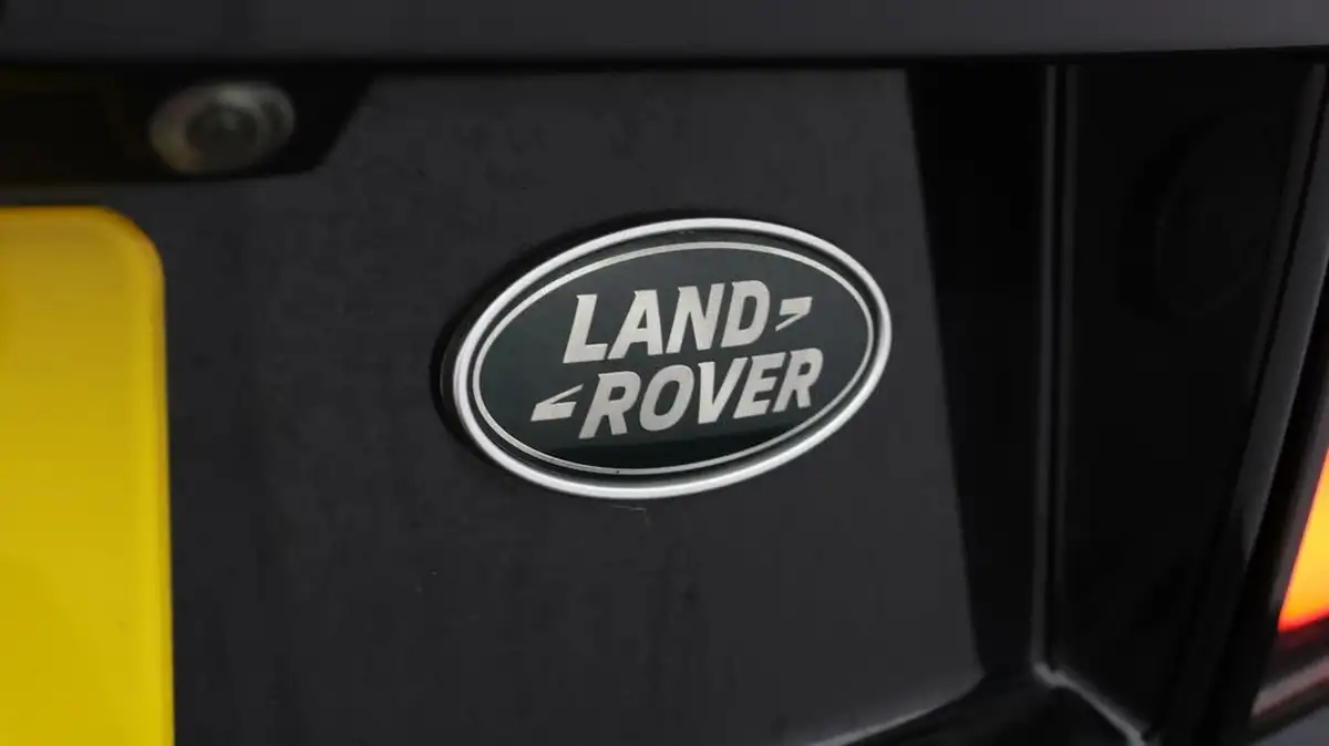 2021-land-rover-discovery-sport-20-d200-r-dynamic-s-plus-big-20