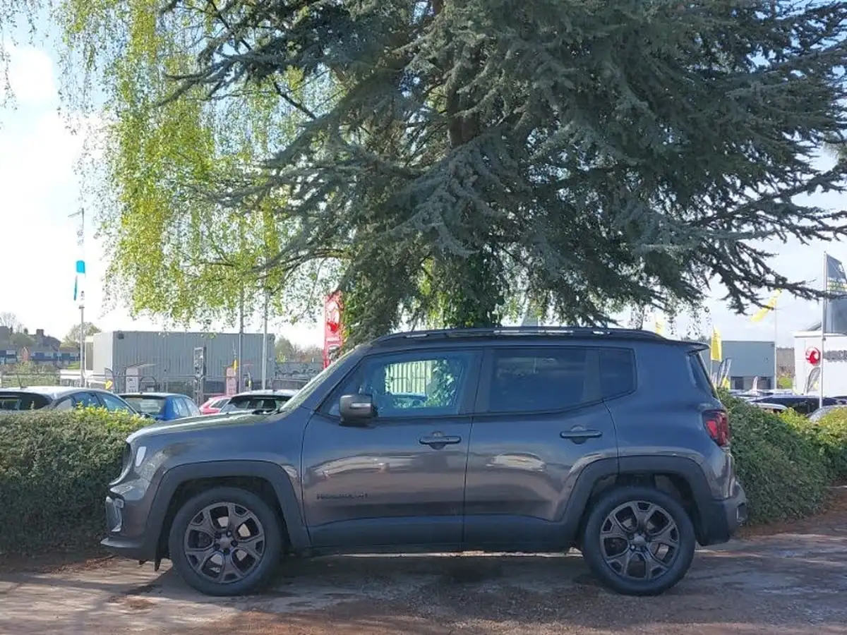 2022-jeep-renegade-13-gse-80th-anniversary-big-3
