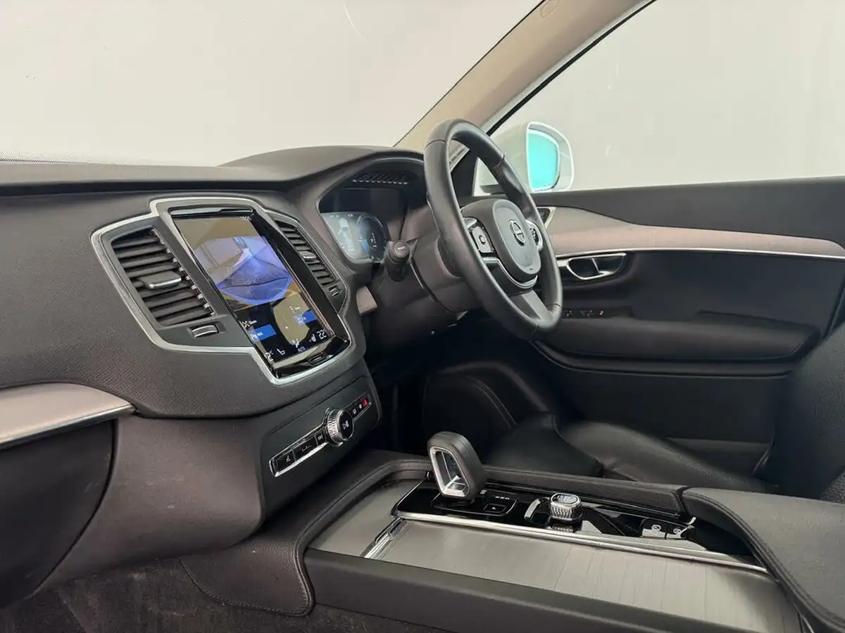 2021-volvo-xc90-20-t8-inscription-expression-455bhp-big-14