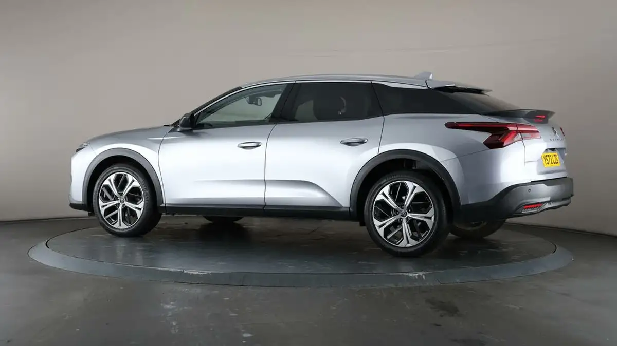 2022-citroen-c5-x-12-puretech-sense-plus-big-66