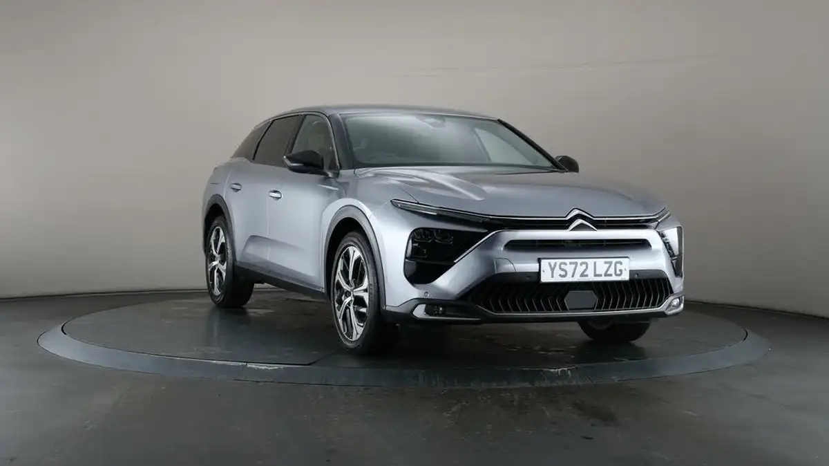 2022-citroen-c5-x-12-puretech-sense-plus-big-42