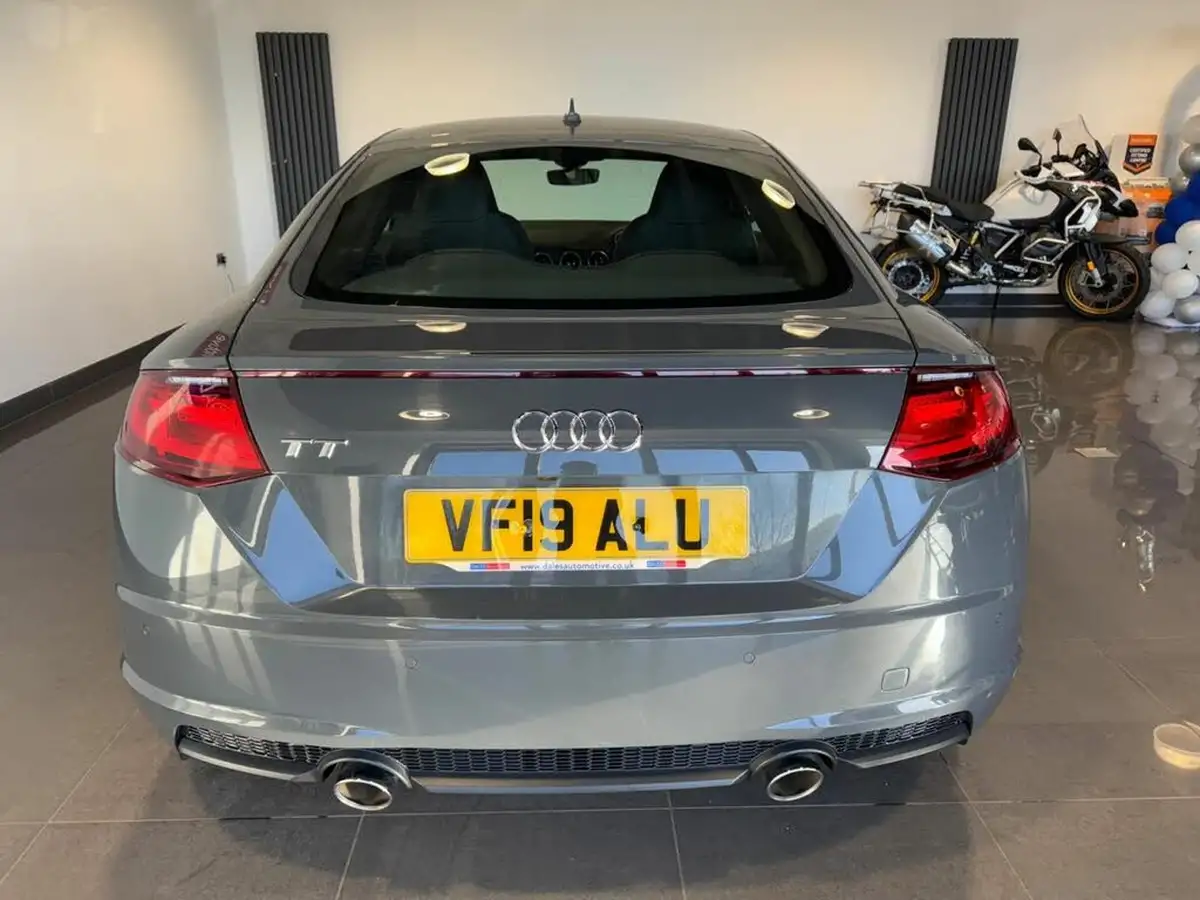 2019-audi-tt-coupe-20-45-tfsi-sport-s-tronic-big-5