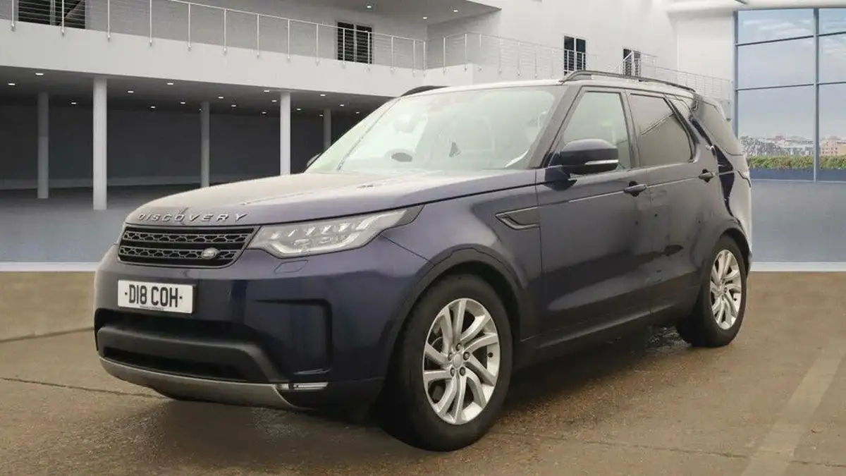 2017-land-rover-discovery-20sd4-hse-240ps-awd-station-wagon-5d-auto-big-5
