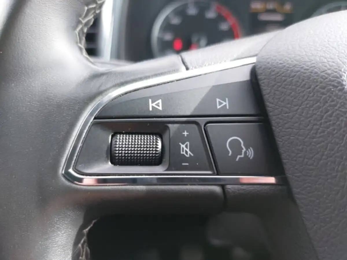 2018-seat-ateca-10-tsi-se-technology-big-11