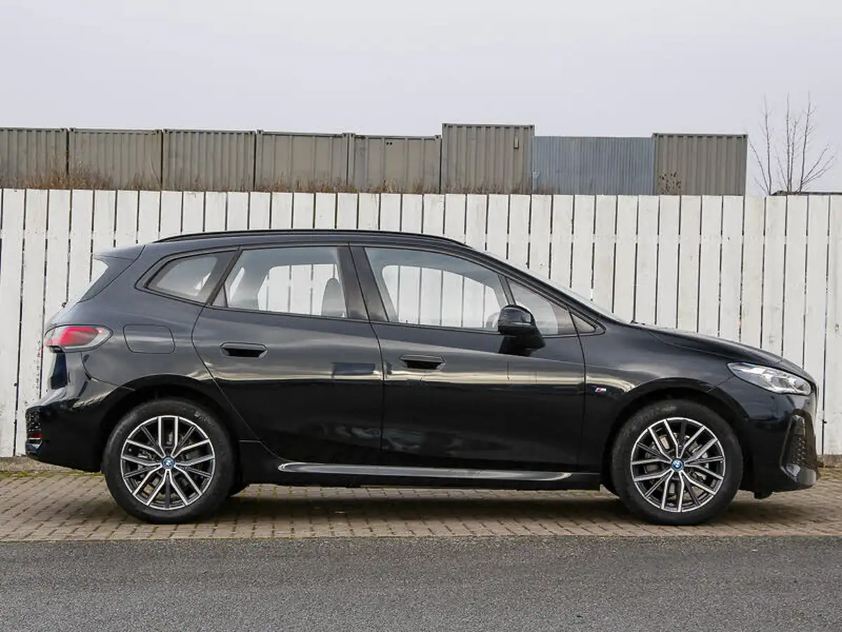2023-bmw-2-series-15-225e-xdrive-m-sport-big-2