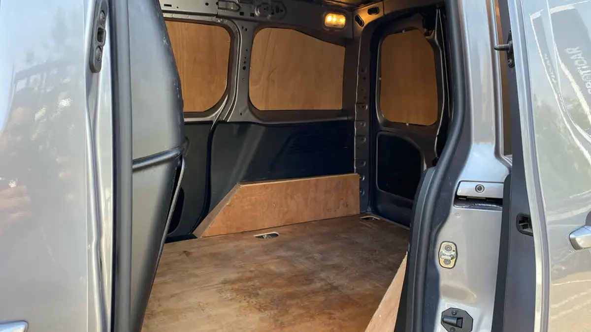 2024-citroen-berlingo-15-bluehdi-1000-driver-edition-100pseu6d-big-29