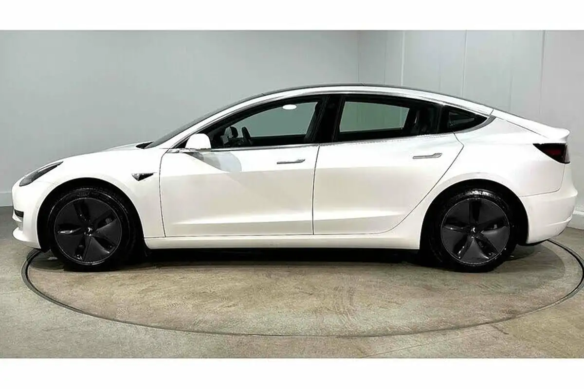 2020-tesla-model-3-e-standard-plus-big-5