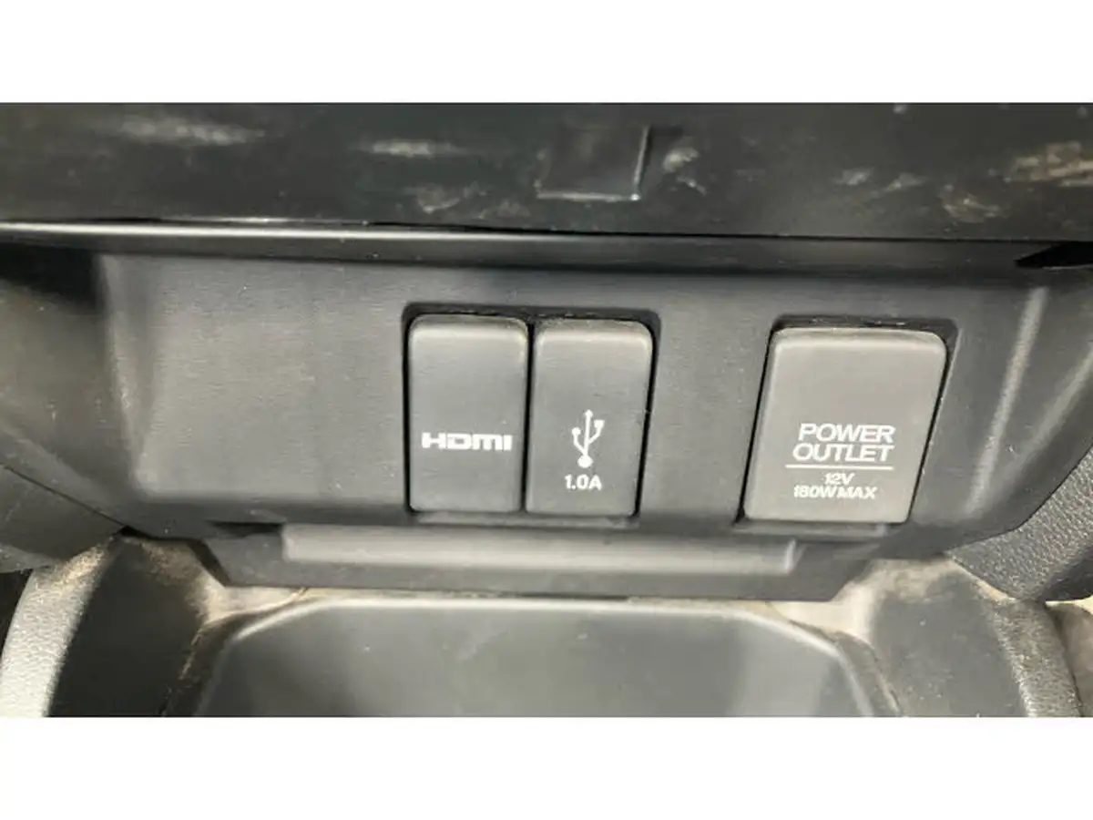 2019-honda-jazz-15-i-vtec-sport-big-29