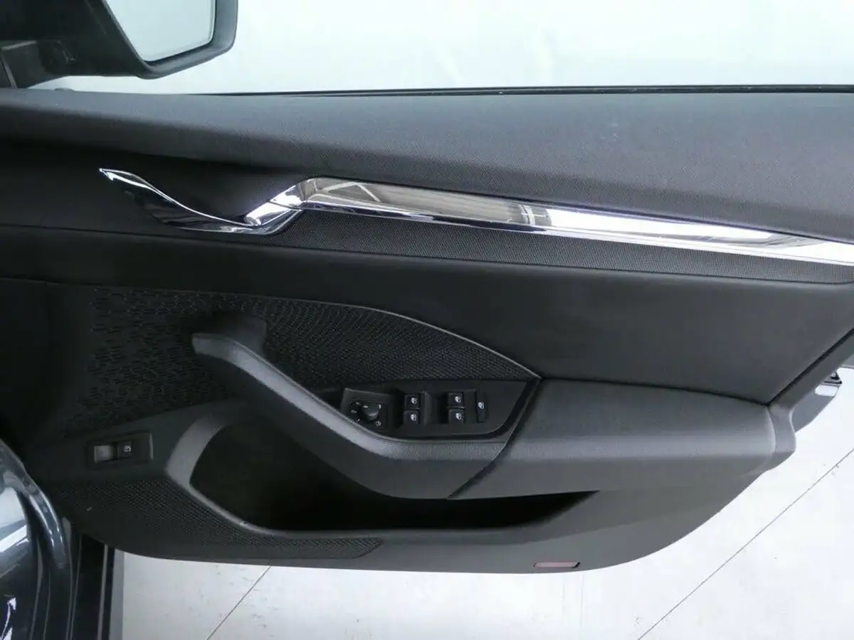 2021-skoda-octavia-14-tsi-se-l-hatchback-big-20