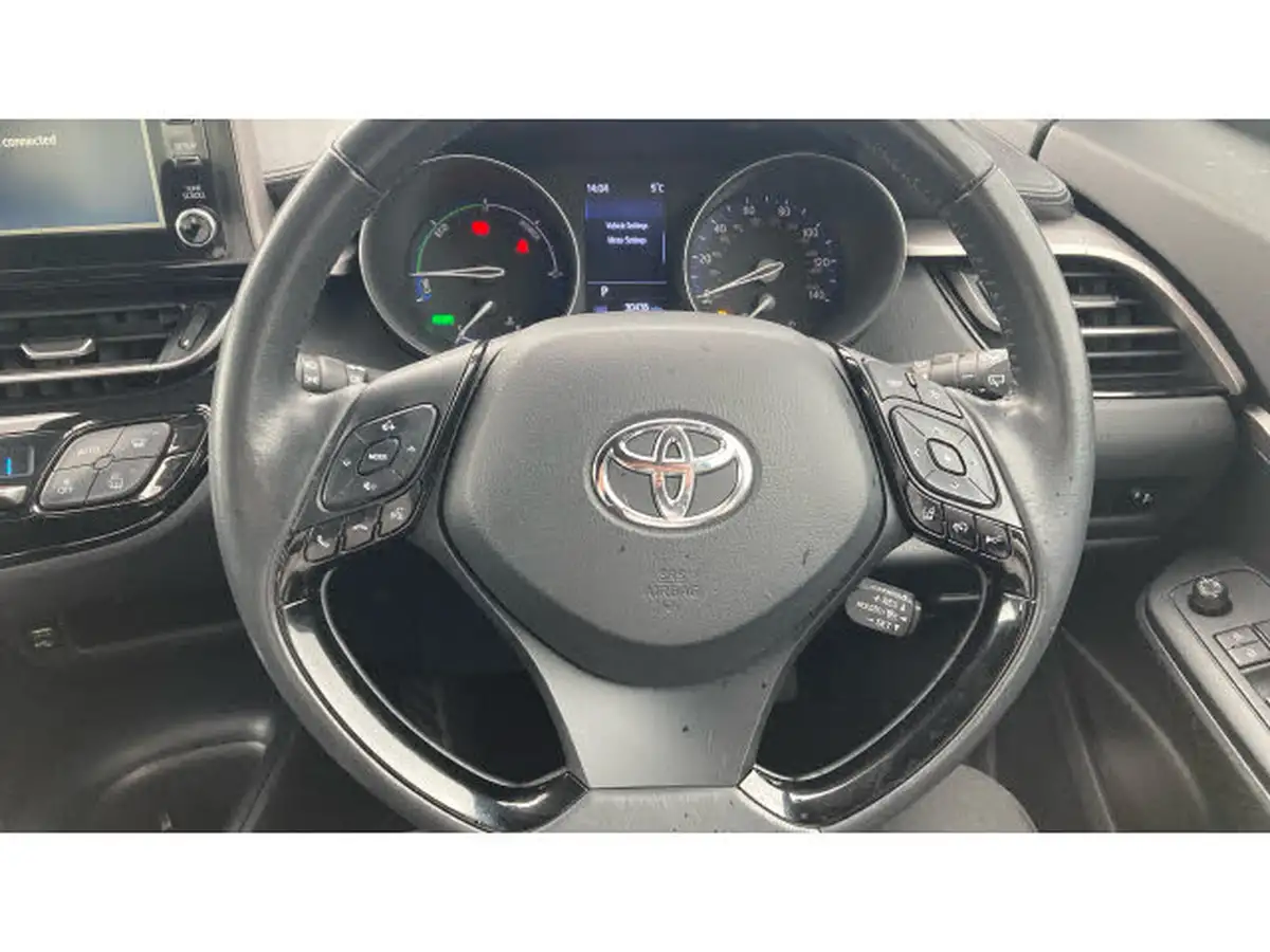 2020-toyota-c-hr-18-vvt-i-icon-big-7