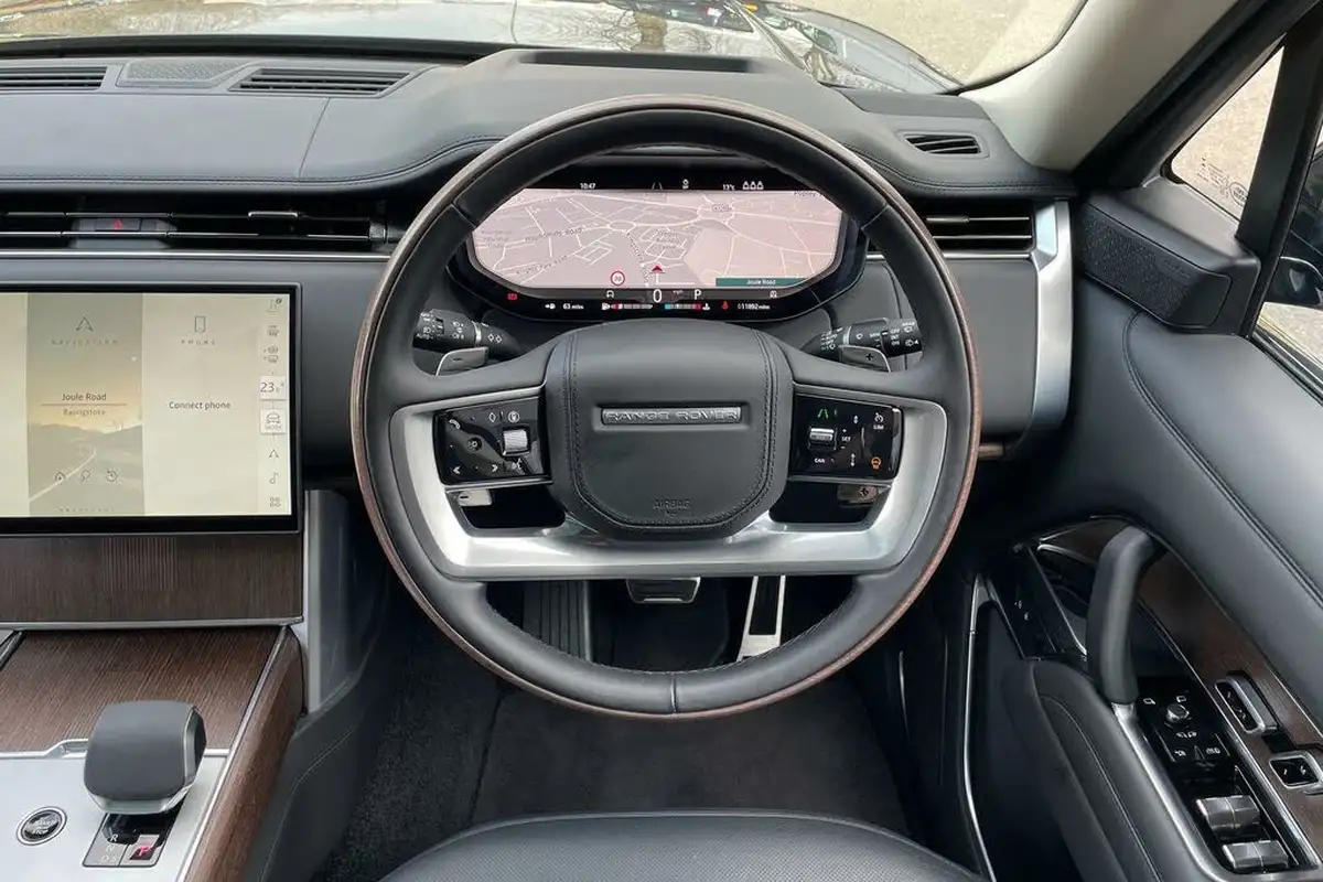 2024-land-rover-range-rover-30-d350-autobiography-big-11