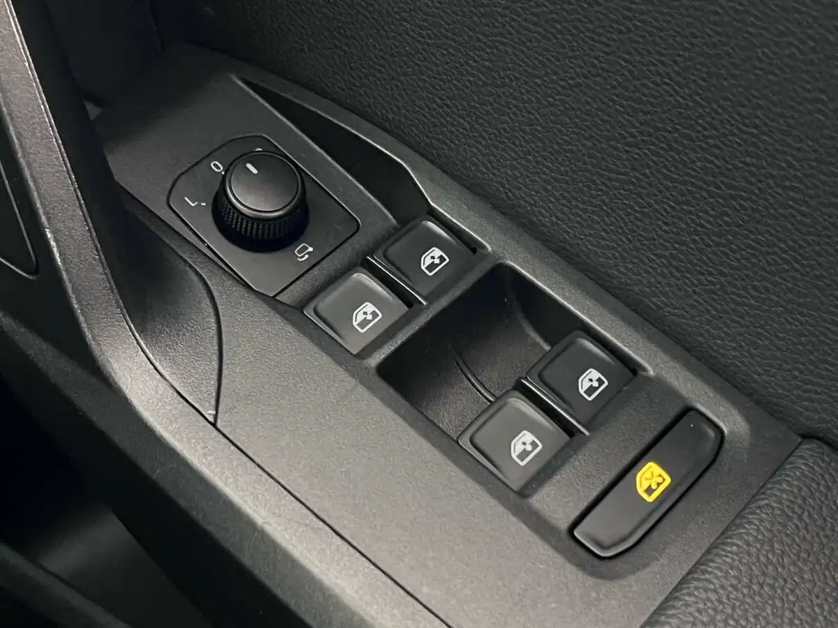 2019-seat-arona-10-tsi-xcellence-lux-dsg-big-22