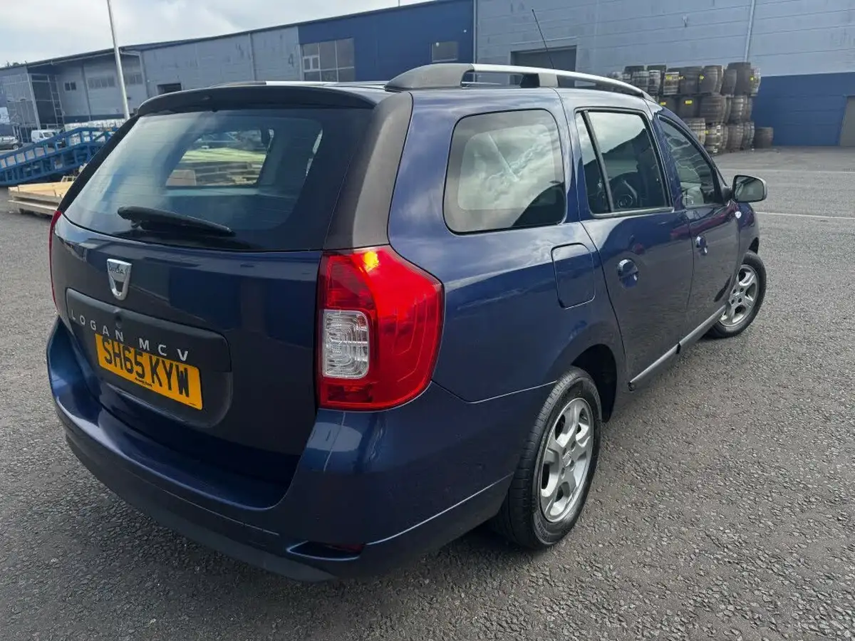 2015-dacia-logan-mcv-09-tce-laureate-prime-ss-big-2