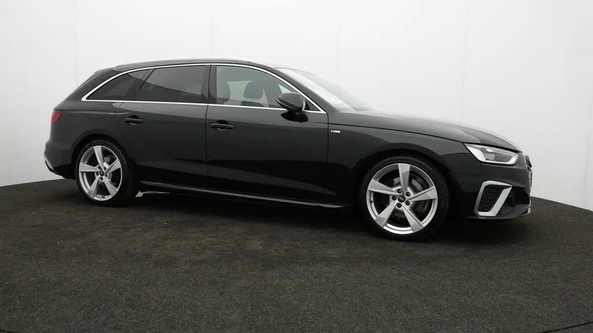 2021-audi-a4-avant-20-35-tdi-s-line-big-35