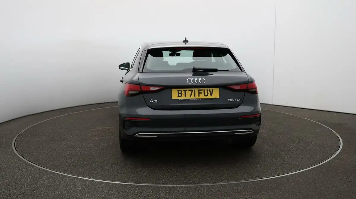 2021-audi-a3-20-35-tdi-sportback-5d-s-tronic-big-52