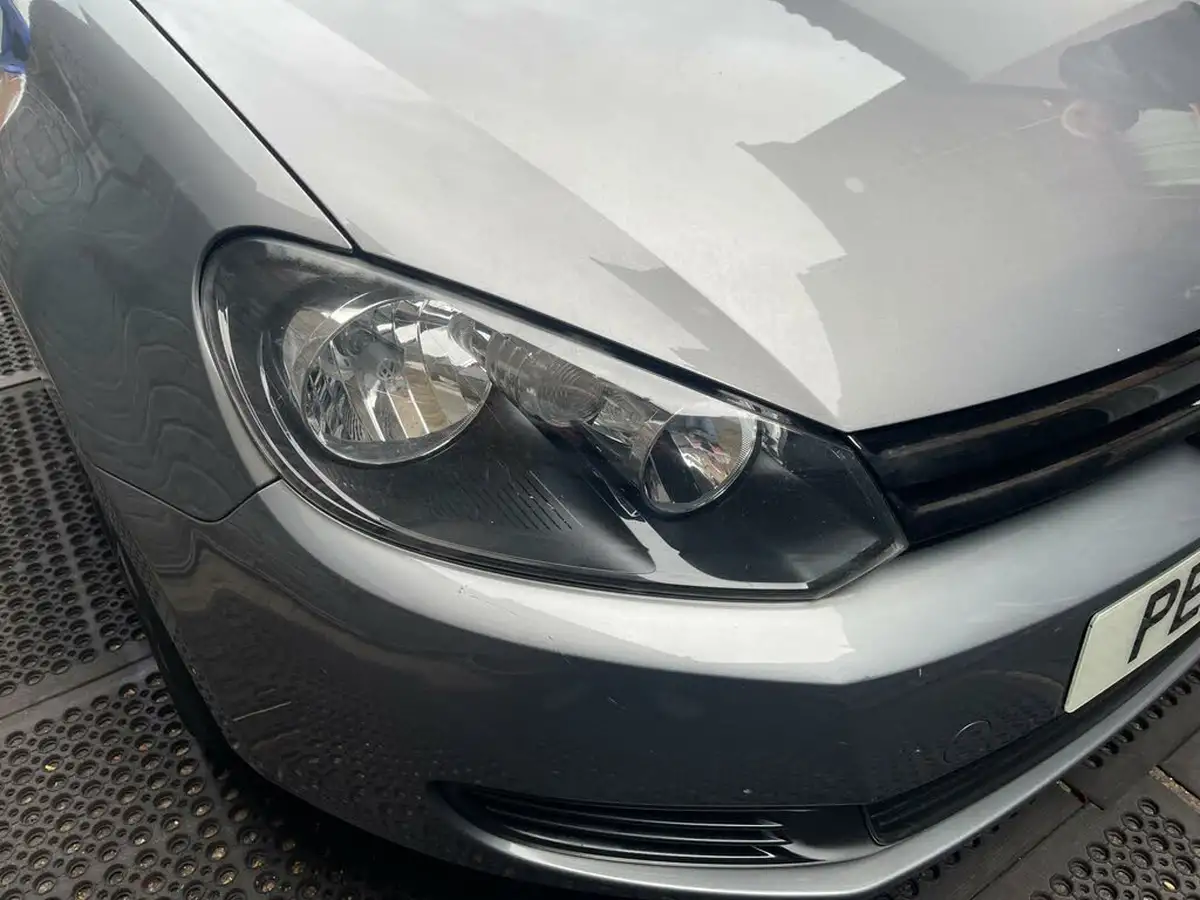 2011-volkswagen-golf-12-tsi-s-3d-big-8
