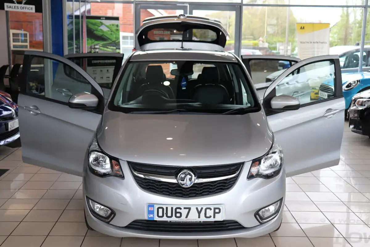 2017-vauxhall-viva-10i-sl-easytronic-big-11
